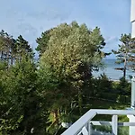 Let's Sea A19 Гонски